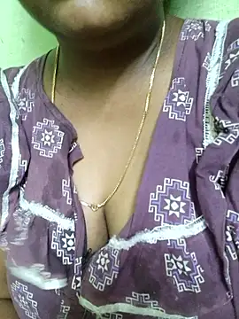 Snapshot of Tamilreethu chatting on 28, 9, 2025 Tamilreethu online show from 28, 9, 2025