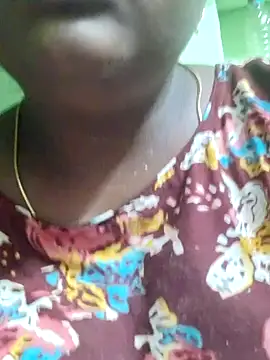 Snapshot of Tamilreethu chatting on 4, 10, 2025 Tamilreethu online show from 4, 10, 2025