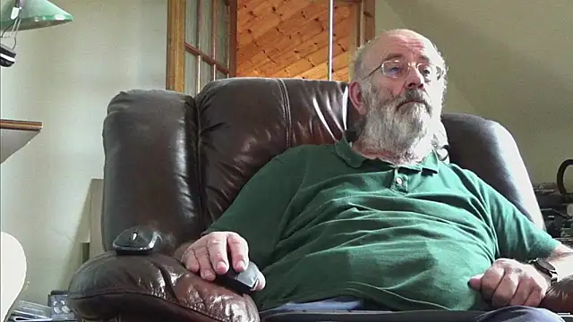 Snapshot of janzer13 chatting on 2, 11, 2025 janzer13 online show from 2, 11, 2025