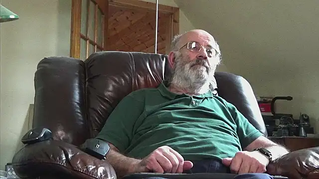 Snapshot of janzer13 chatting on 30, 11, 2025 janzer13 online show from 30, 11, 2025