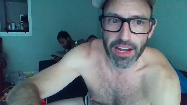 Snapshot of ChiNOTsoChiGuy chatting on 28, 7, 2026 ChiNOTsoChiGuy online show from 28, 7, 2026