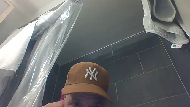 Snapshot of ChiNOTsoChiGuy chatting on 3, 8, 2026 ChiNOTsoChiGuy online show from 3, 8, 2026