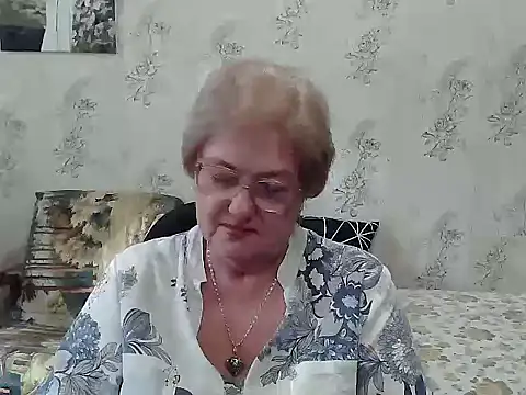 Renata62011 online show from 6, 10, 2025