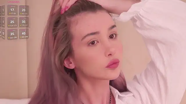 Nesolla online show from 28, 11, 2025