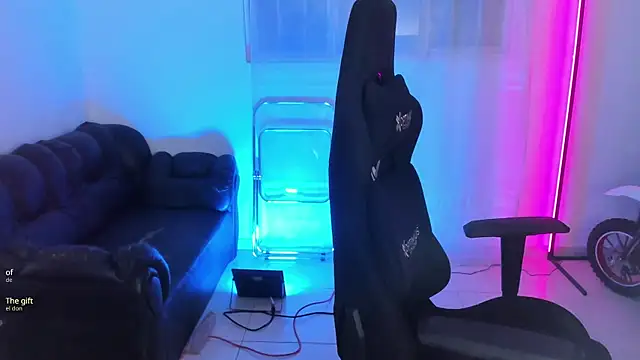 Aishelyng online show from 26, 9, 2025