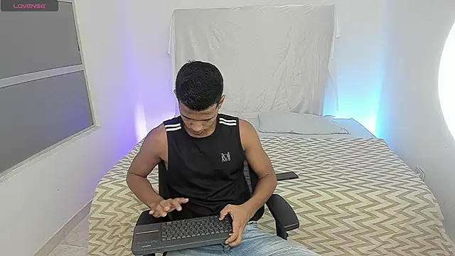 KingStark  online show from 27, 9, 2025