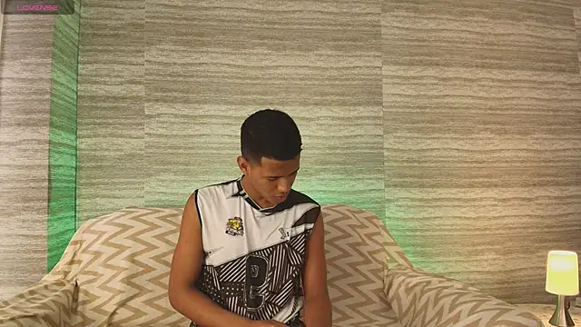 KingStark  online show from 8, 11, 2025