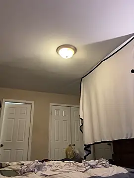 Snapshot of KeYBuMp323 chatting on 18, 9, 2025 KeYBuMp323 online show from 18, 9, 2025