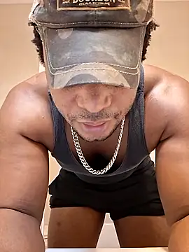 Snapshot of KeYBuMp323 chatting on 2, 10, 2025 KeYBuMp323 online show from 2, 10, 2025