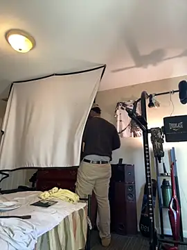 Snapshot of KeYBuMp323 chatting on 18, 11, 2025 KeYBuMp323 online show from 18, 11, 2025