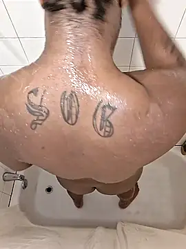 Snapshot of KeYBuMp323 chatting on 1, 12, 2025 KeYBuMp323 online show from 1, 12, 2025