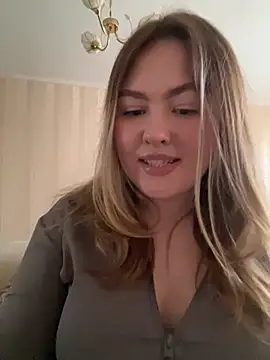 Snapshot of SunshineEmma chatting on 26, 4, 2026 SunshineEmma online show from 26, 4, 2026