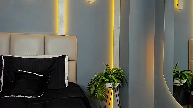 VenusBlazer online show from 15, 9, 2025