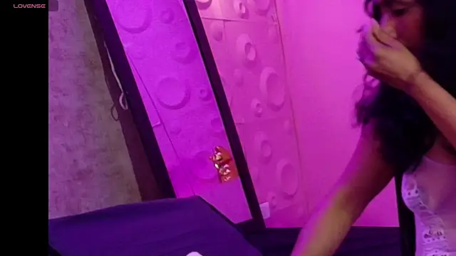 Vanessa 7  online show from 19, 10, 2025