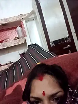 Gyavatixx online show from 6, 11, 2025