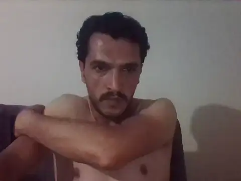 Snapshot of bisexsualman chatting on 4, 7, 2026 bisexsualman online show from 4, 7, 2026