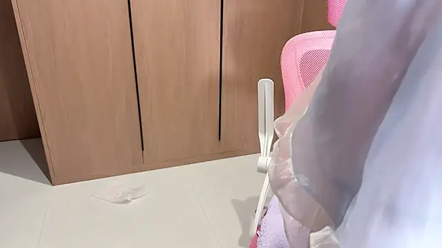 Lilium-520 online show from 5, 4, 2026