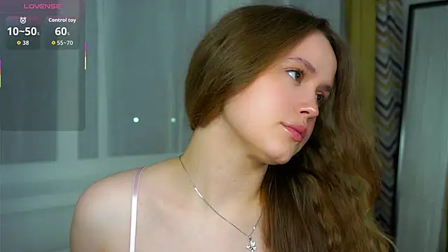 Snapshot of SusannaScholler chatting on 24, 10, 2025 SusannaScholler online show from 24, 10, 2025