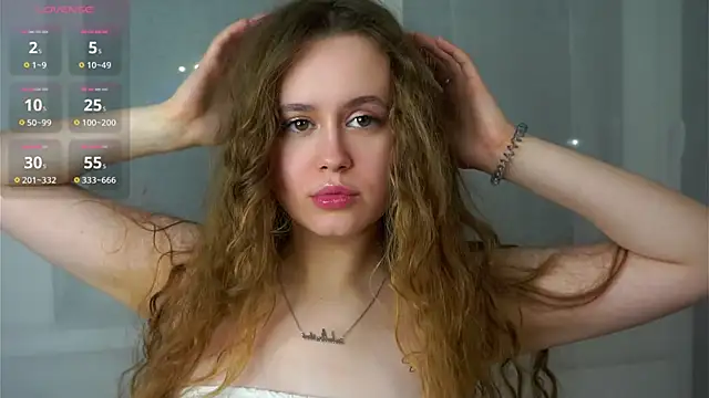 Snapshot of SusannaScholler chatting on 2, 12, 2025 SusannaScholler online show from 2, 12, 2025