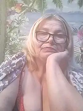 Snapshot of MargaritaSweet51 chatting on 16, 12, 2025 MargaritaSweet51 online show from 16, 12, 2025