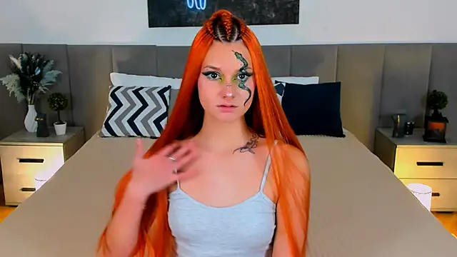 Snapshot of NightOpal chatting on 26, 9, 2025 NightOpal online show from 26, 9, 2025