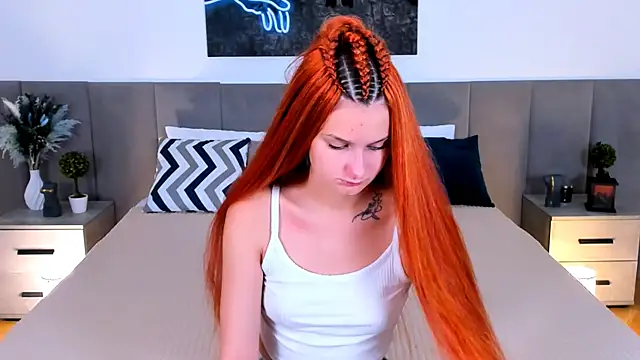 Snapshot of NightOpal chatting on 28, 9, 2025 NightOpal online show from 28, 9, 2025