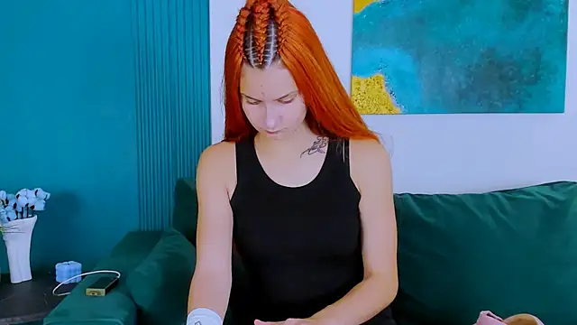 Snapshot of NightOpal chatting on 30, 9, 2025 NightOpal online show from 30, 9, 2025