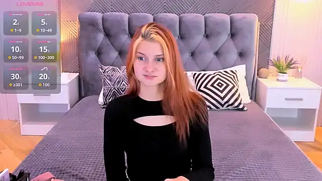 Snapshot of NightOpal chatting on 13, 11, 2025 NightOpal online show from 13, 11, 2025