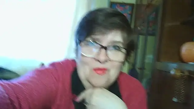 Snapshot of VeronicaGold511 chatting on 24, 4, 2026 VeronicaGold511 online show from 24, 4, 2026