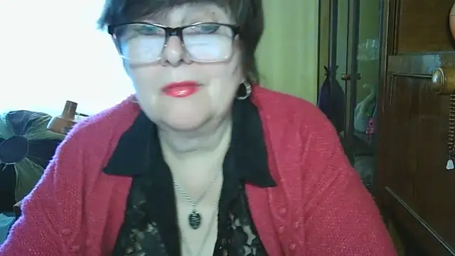 Snapshot of VeronicaGold511 chatting on 30, 4, 2026 VeronicaGold511 online show from 30, 4, 2026