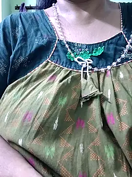 Snapshot of sweet-lotus chatting on 30, 9, 2025 sweet-lotus online show from 30, 9, 2025