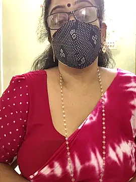 Snapshot of sweet-lotus chatting on 3, 10, 2025 sweet-lotus online show from 3, 10, 2025