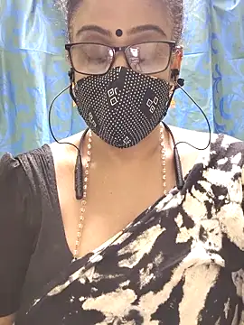 Snapshot of sweet-lotus chatting on 16, 11, 2025 sweet-lotus online show from 16, 11, 2025