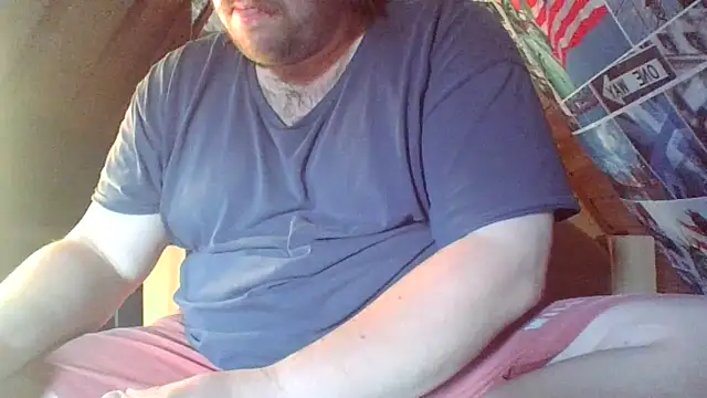 Snapshot of chubbyDavid1998 chatting on 24, 4, 2026 chubbyDavid1998 online show from 24, 4, 2026