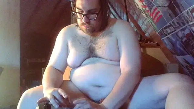 Snapshot of chubbyDavid1998 chatting on 29, 4, 2026 chubbyDavid1998 online show from 29, 4, 2026