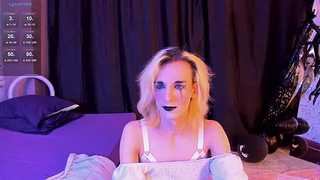 Snapshot of Anjela_Botton chatting on 1, 11, 2025 Anjela Botton online show from 1, 11, 2025