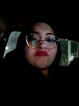 Snapshot of RachelCute1 chatting on 6, 10, 2025 RachelCute1 online show from 6, 10, 2025