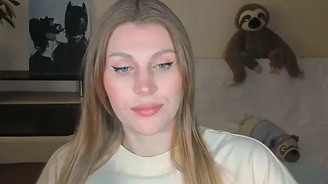 Snapshot of JuliaMuuun chatting on 12, 9, 2025 JuliaMuuun online show from 12, 9, 2025