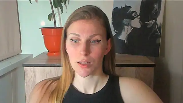 Snapshot of JuliaMuuun chatting on 23, 3, 2026 JuliaMuuun online show from 23, 3, 2026