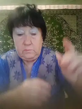 Snapshot of CrystalLime6411 chatting on 15, 9, 2025 CrystalLime6411 online show from 15, 9, 2025