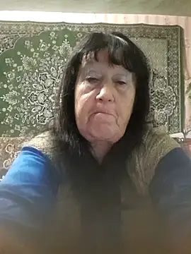 Snapshot of CrystalLime6411 chatting on 18, 9, 2025 CrystalLime6411 online show from 18, 9, 2025