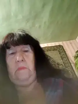 Snapshot of CrystalLime6411 chatting on 5, 10, 2025 CrystalLime6411 online show from 5, 10, 2025