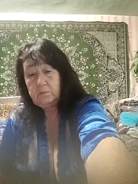 Snapshot of CrystalLime6411 chatting on 16, 10, 2025 CrystalLime6411 online show from 16, 10, 2025