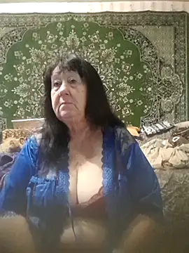 Snapshot of CrystalLime6411 chatting on 18, 10, 2025 CrystalLime6411 online show from 18, 10, 2025