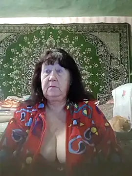 Snapshot of CrystalLime6411 chatting on 15, 11, 2025 CrystalLime6411 online show from 15, 11, 2025