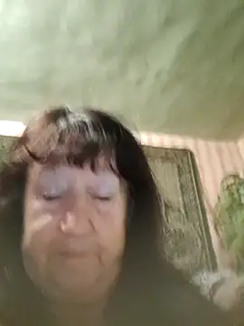 Snapshot of CrystalLime6411 chatting on 25, 11, 2025 CrystalLime6411 online show from 25, 11, 2025