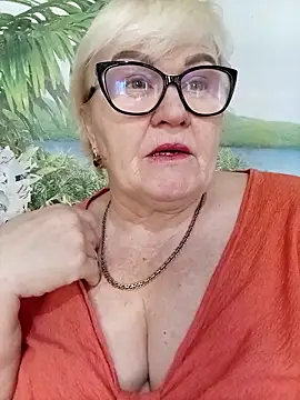 VioletSweet5566 online show from 4, 4, 2026