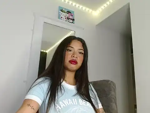 reina reina online show from 23, 9, 2025