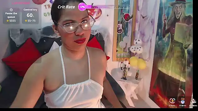 Snapshot of SamantaSweett_ chatting on 8, 10, 2025 SamantaSweett online show from 8, 10, 2025