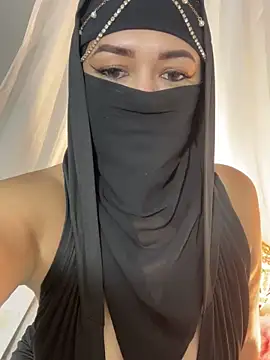 Snapshot of Amyraa_ chatting on 11, 9, 2025 Amyraa online show from 11, 9, 2025